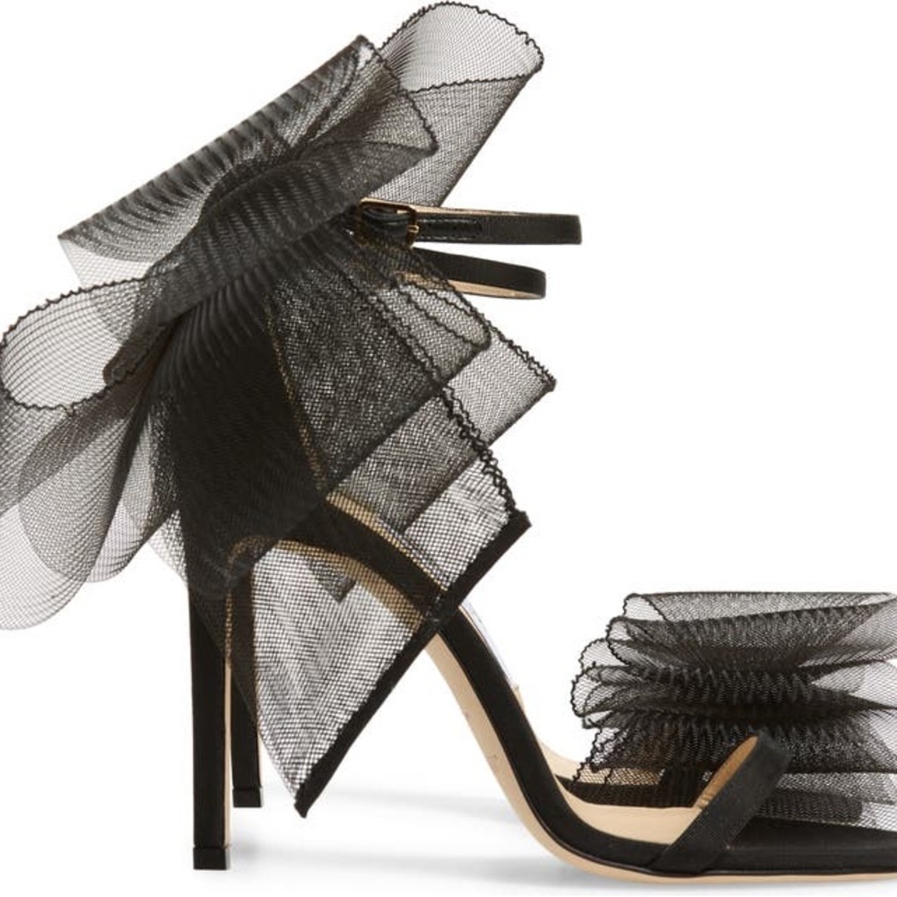Aveline Bow Ankle Strap Sandal
JIMMY CHOO Sz 40.5